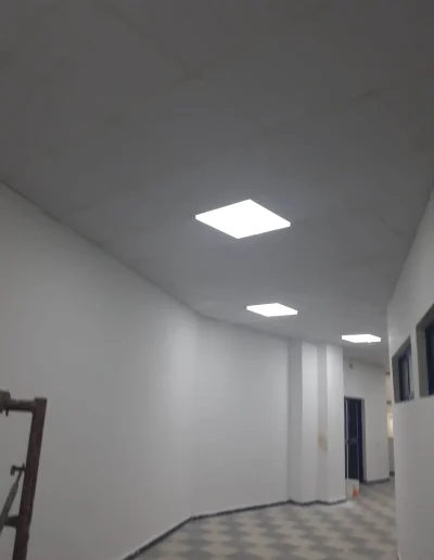 Faux plafond démontable