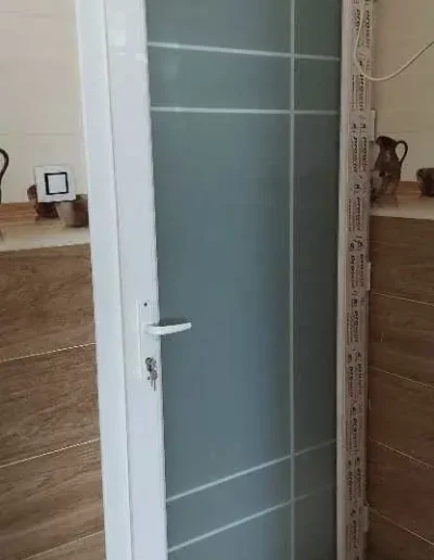 Porte alu en verre